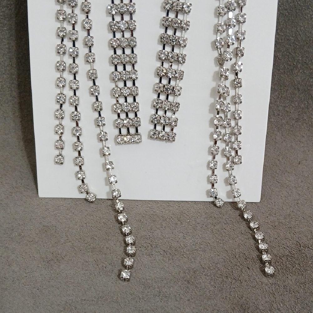 H&M Silver Rhinestone Dangle Earrings - Picture 4 of 5